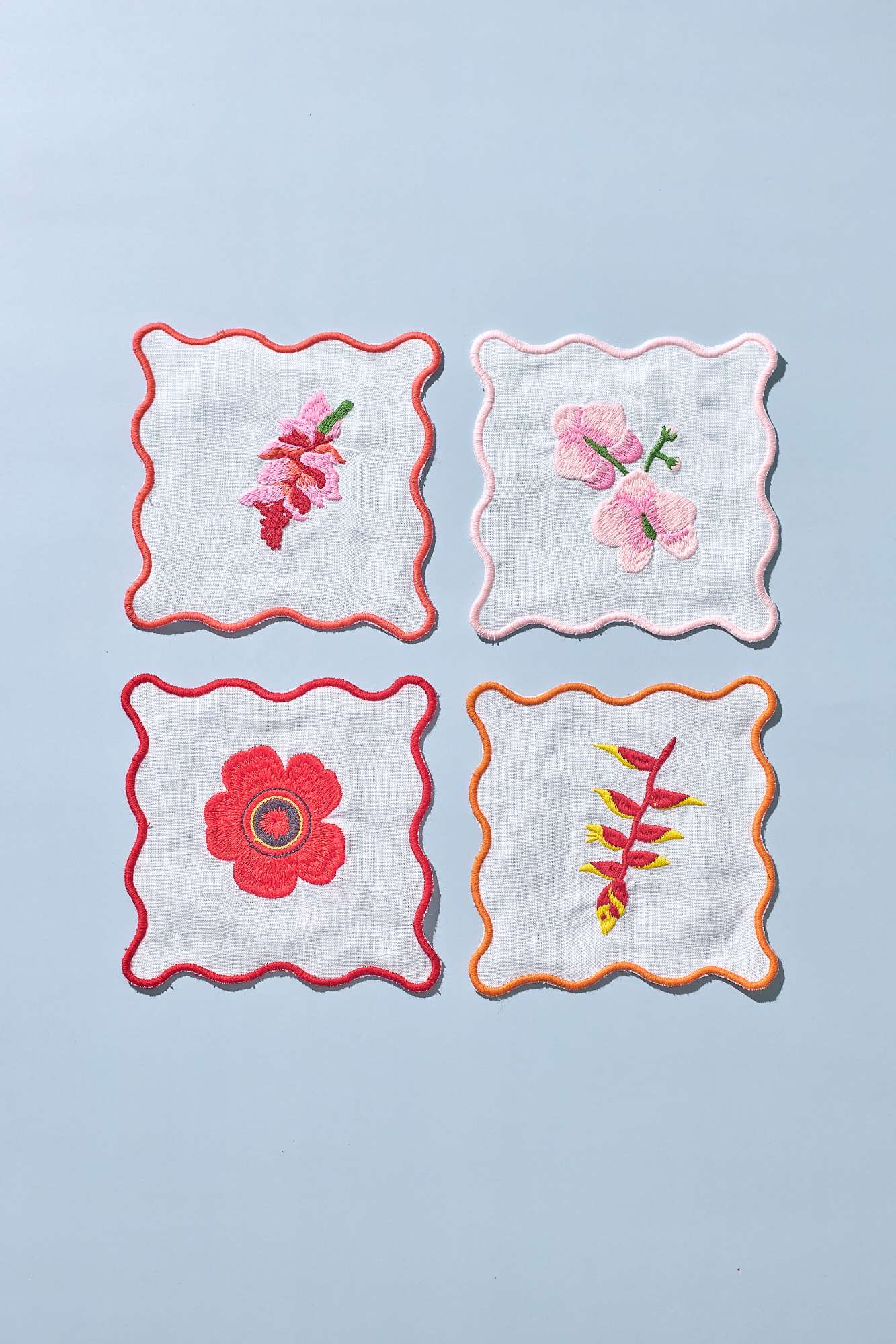 Flores Cocktail Napkin Set