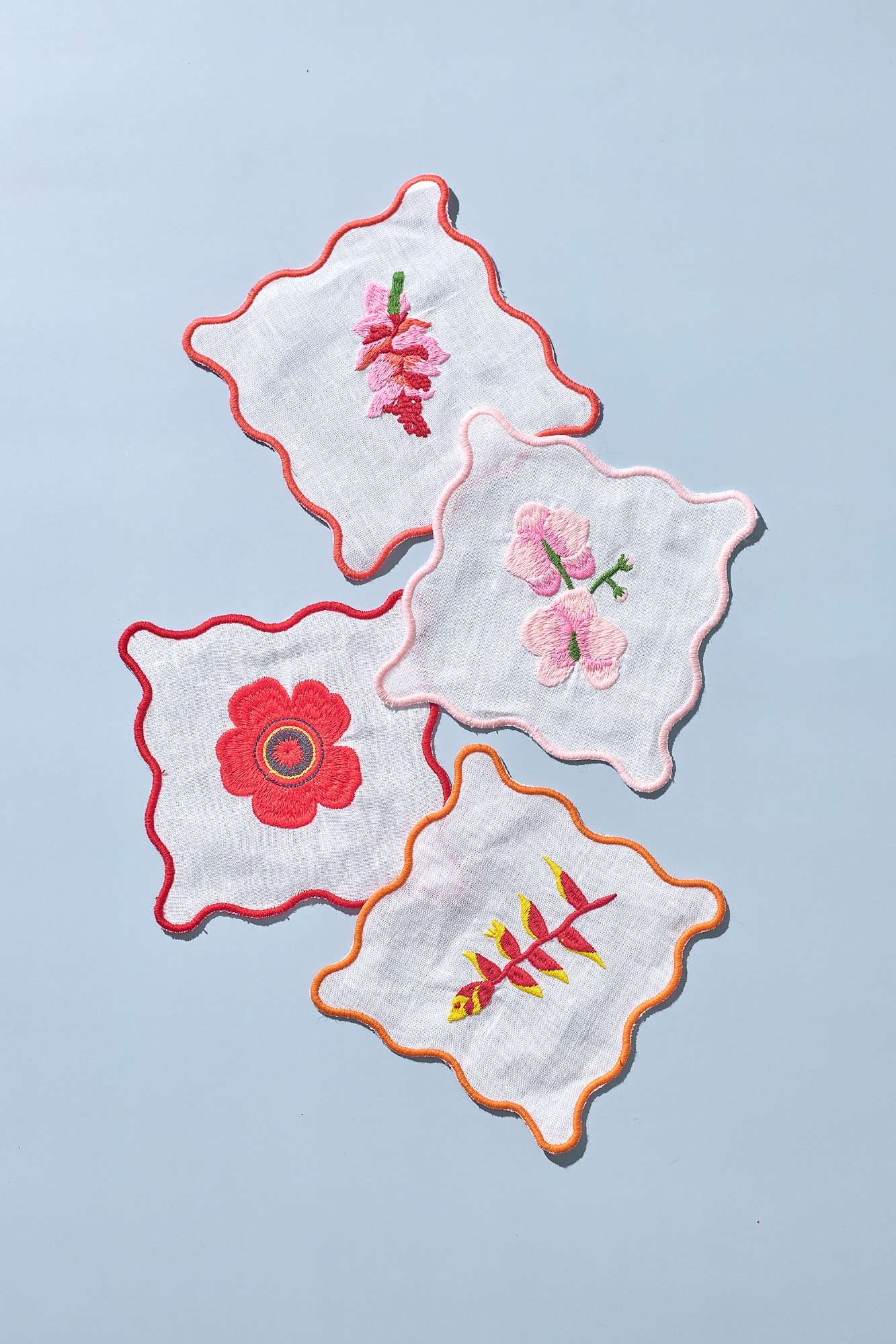 Flores Cocktail Napkin Set